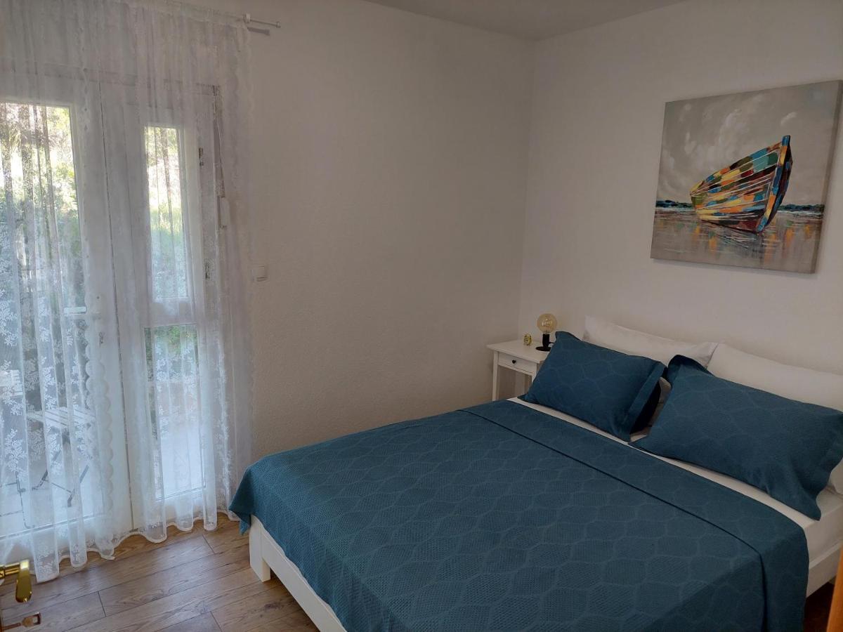 Bella Vista Apartment Komarna Luaran gambar