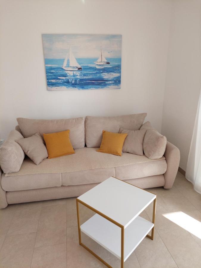 Bella Vista Apartment Komarna Luaran gambar